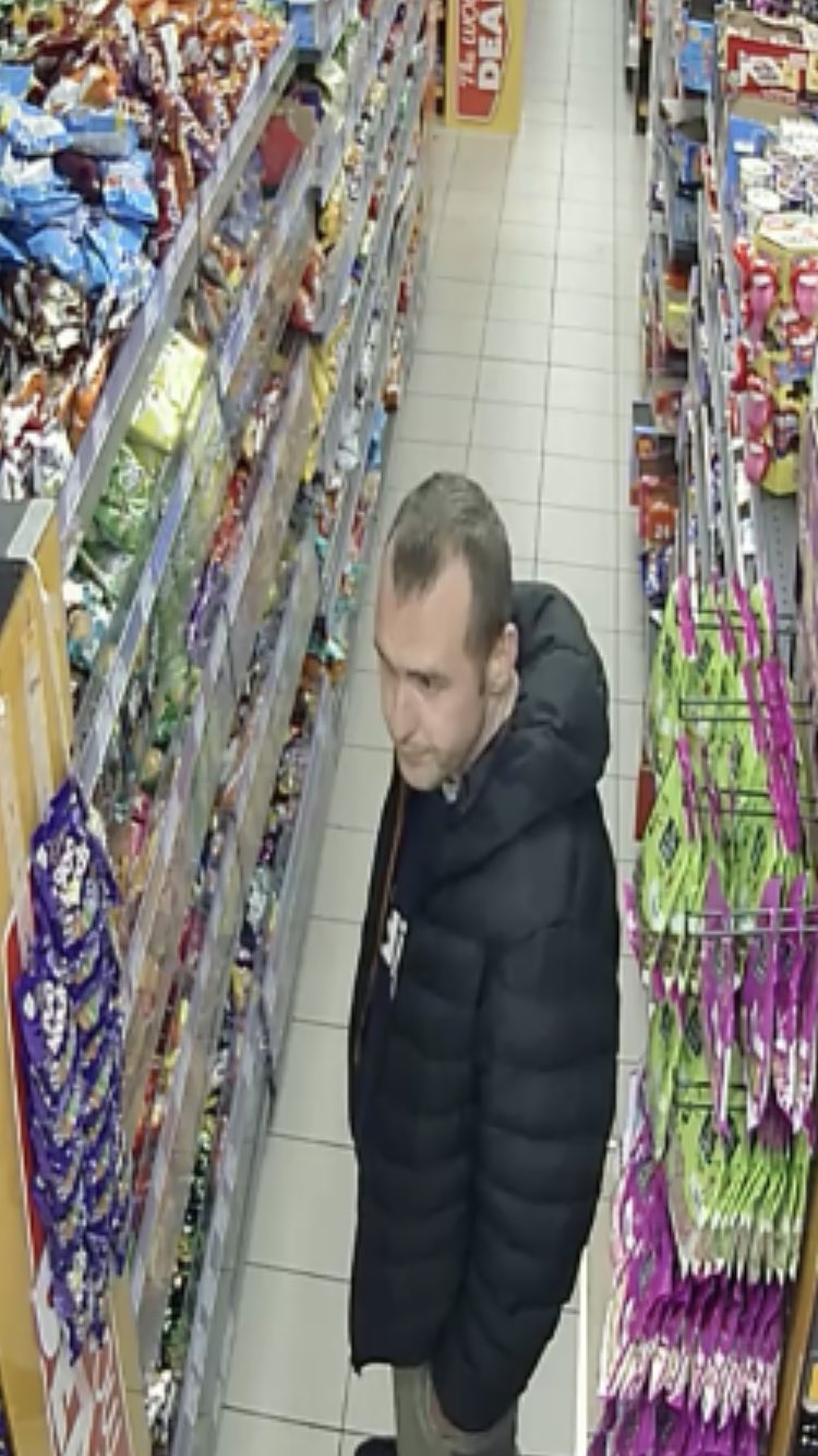 Tweet Nisa Robbery robber 2